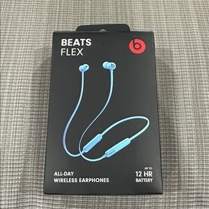 BEATS FLEX